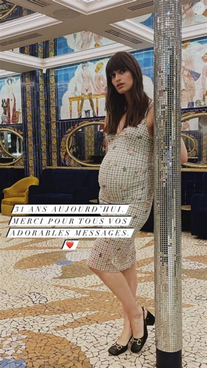 Clara Luciani Enceinte De Qui