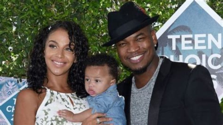 Dj Ashba Wife, Net Worth, Age, Height, Biography, Facts