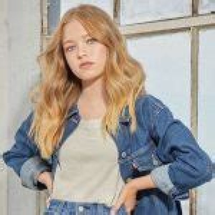 How Old Is Shay Rudolph? Her Age, Birthday, Parents, Sister, Wiki & Facts