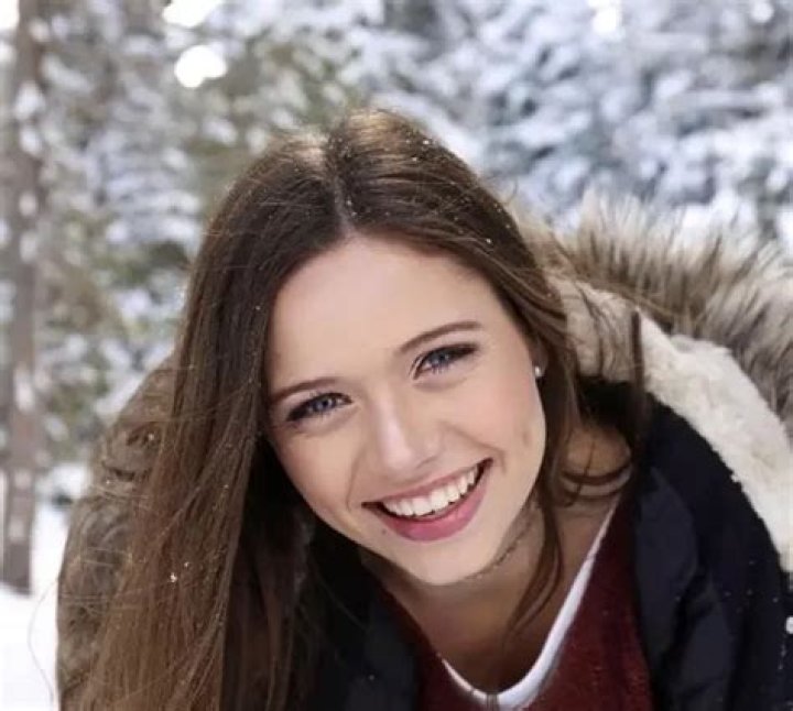 Karissa Hudson Wiki, Bio, Age, Height, Instagram, Middle Name, Sister