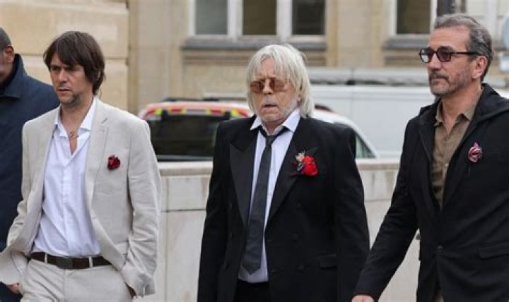 Malone Fils De Renaud Age
