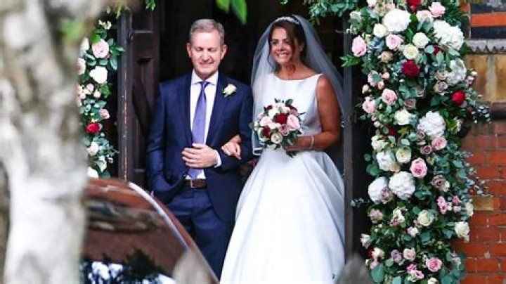 Meet Jeremy Kyle’s partner Vicky Burton. Explore Vicky Burton Wiki, Bio, Age, Height, Net Worth and More!