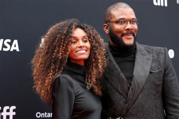 Who is Derrius Guice Girlfriend Blaire Bass? Explore Her Wiki, Bio, Age, Height, Background!!