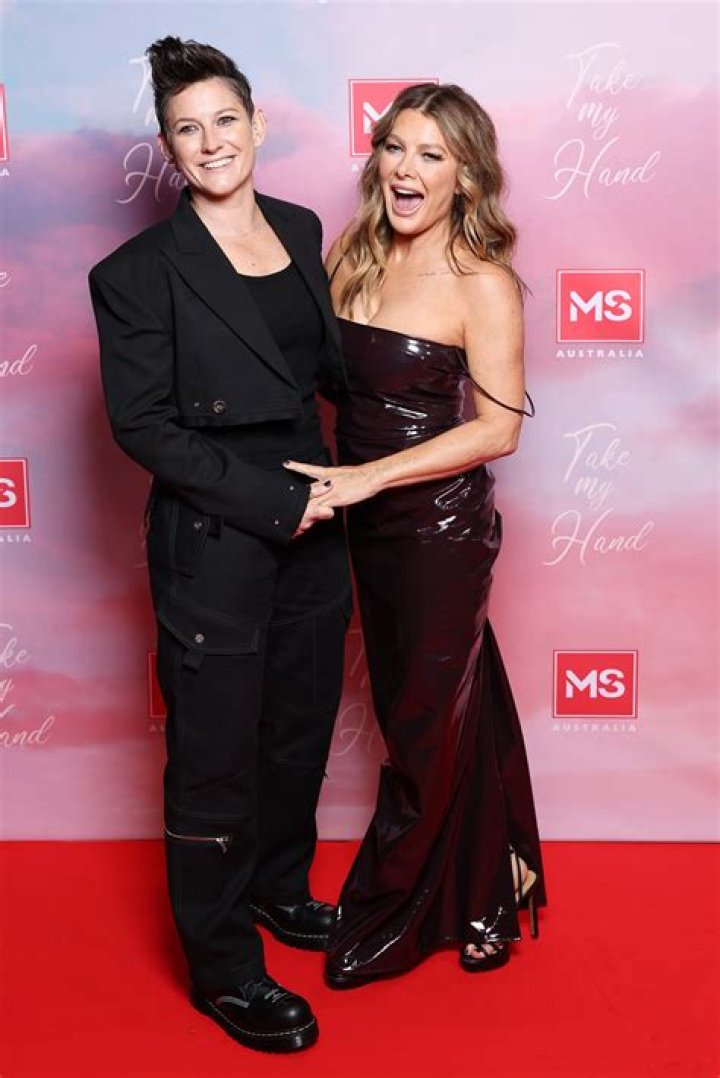 Who Is Natalie Bassingthwaighte Girlfriend Pip Loth, Her Wiki Facts!
